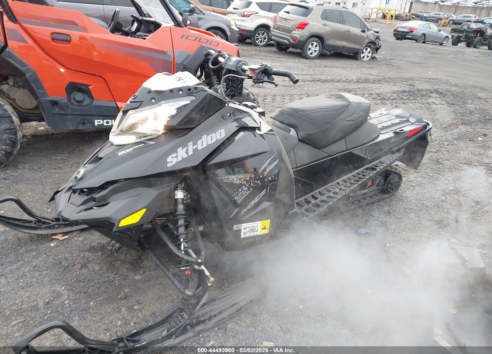 2016 SKI-DOO MXZX1200 VIN: 2BPSMKGC9GV000028
