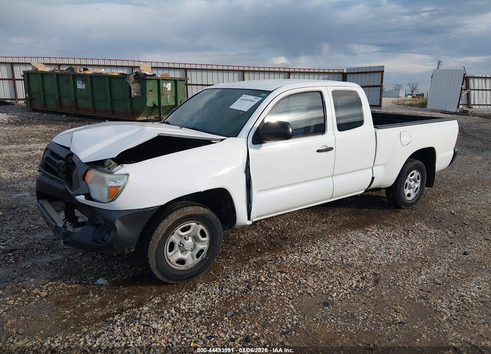2015 TOYOTA TACOMA VIN: 5TFTX4CN2FX052155
