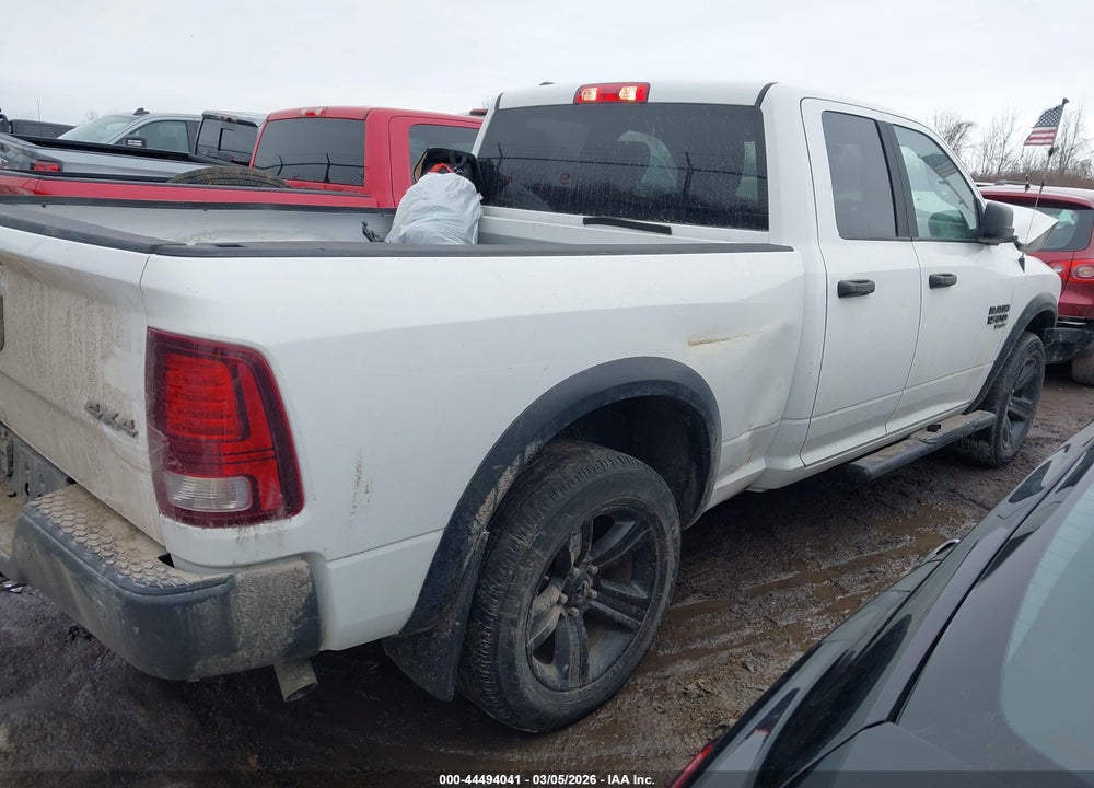2022 RAM 1500 CLASSIC WARLOCK  4X4 6'4 BOX VIN: 1C6RR7GGXNS190739