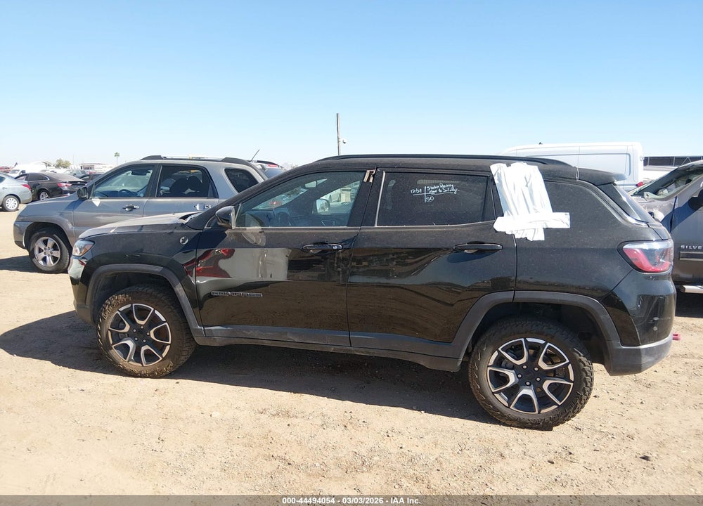 2024 JEEP COMPASS TRAILHAWK 4X4 VIN: 3C4NJDDN5RT137435