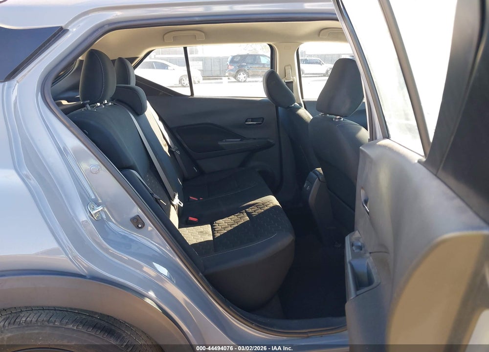 2024 NISSAN KICKS SV XTRONIC CVT VIN: 3N1CP5CV0RL484333