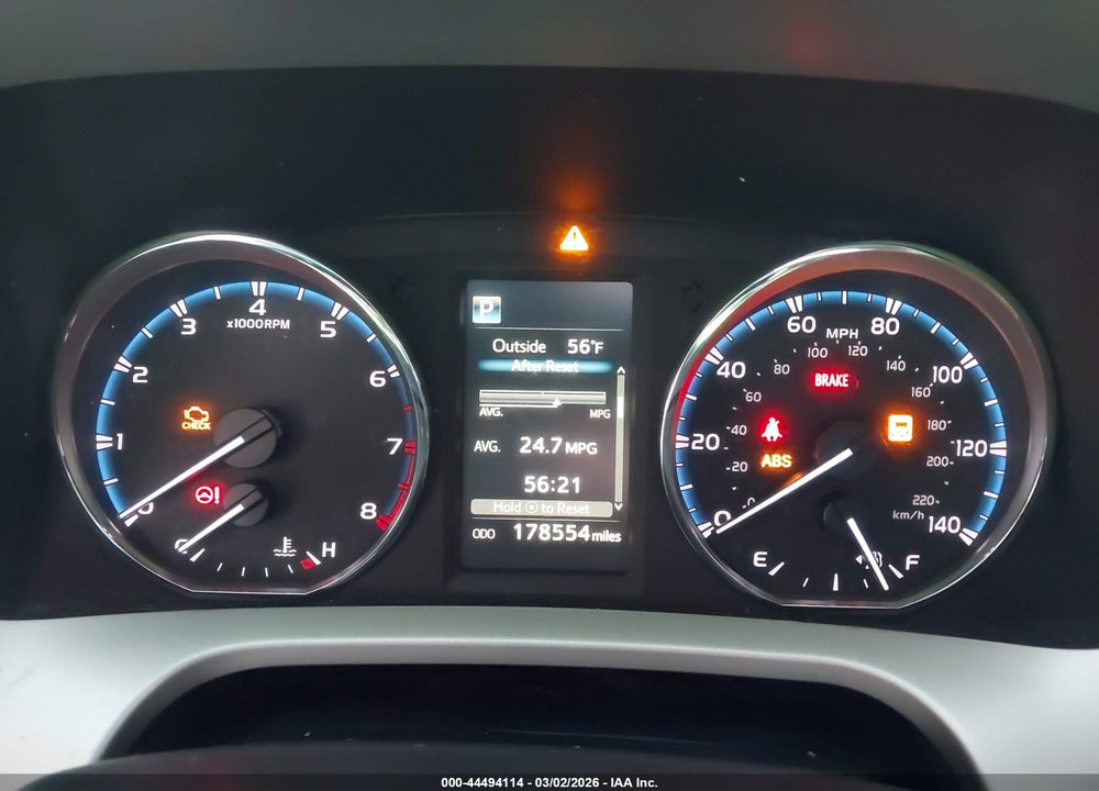 2016 TOYOTA RAV4 XLE VIN: 2T3RFREV2GW482068