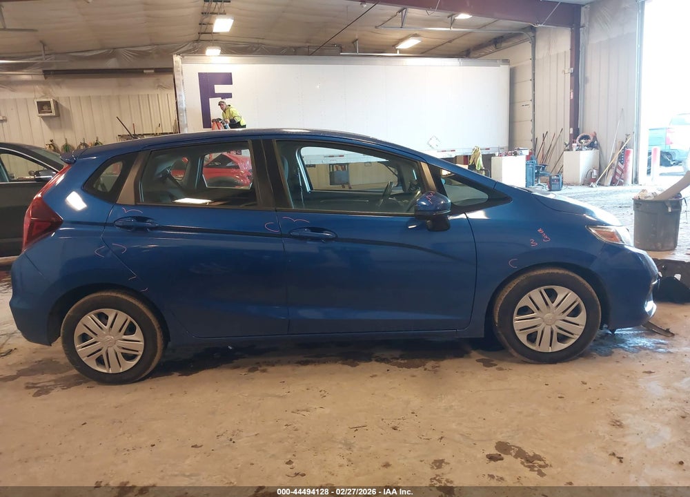 2019 HONDA FIT VIN: 3HGGK5H42KM742172
