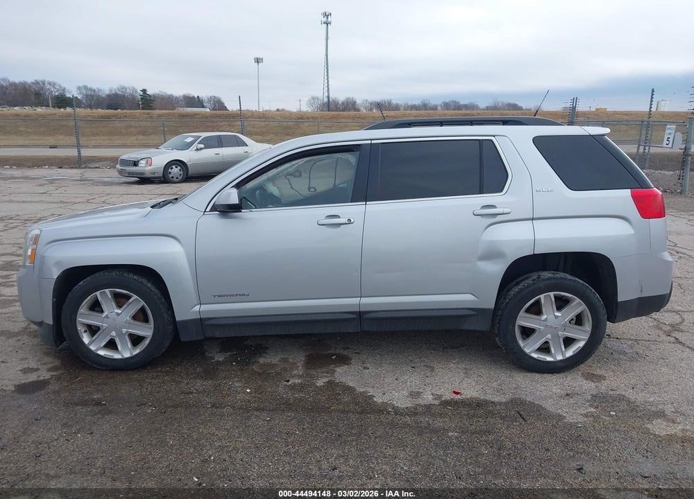 2011 GMC TERRAIN SLE-2 VIN: 2CTFLSE55B6425889