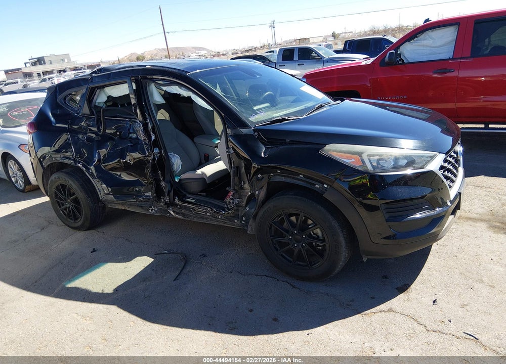 2019 HYUNDAI TUCSON SE VIN: KM8J23A44KU905771