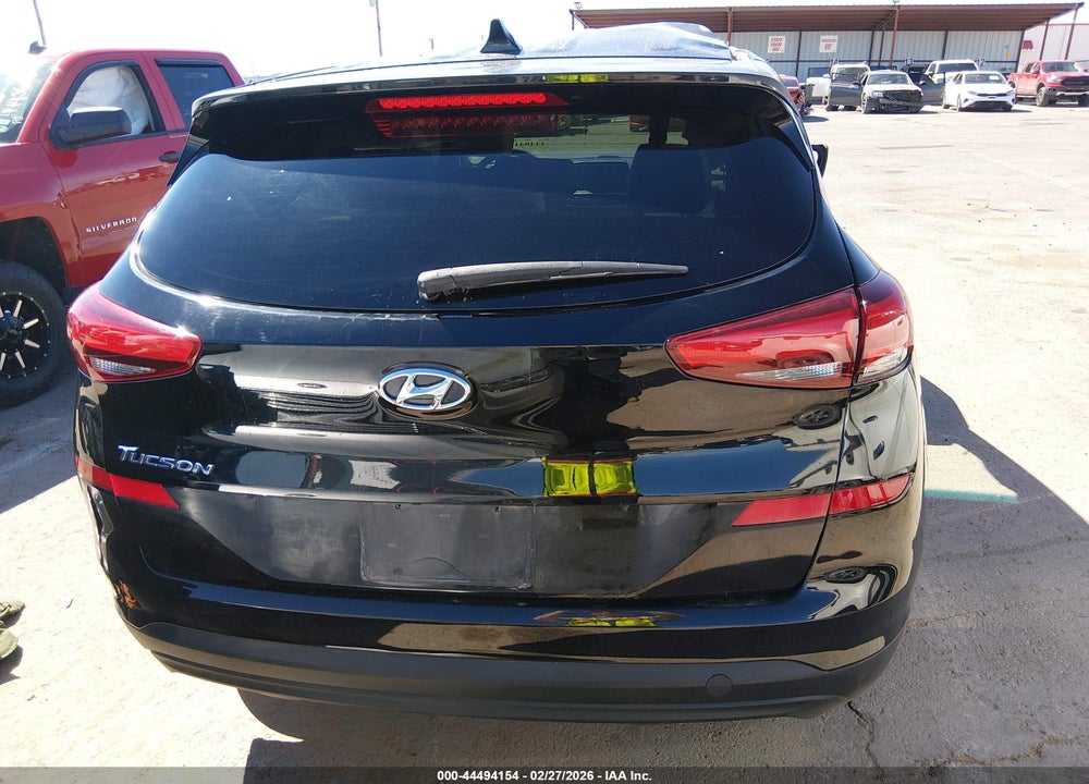 2019 HYUNDAI TUCSON SE VIN: KM8J23A44KU905771