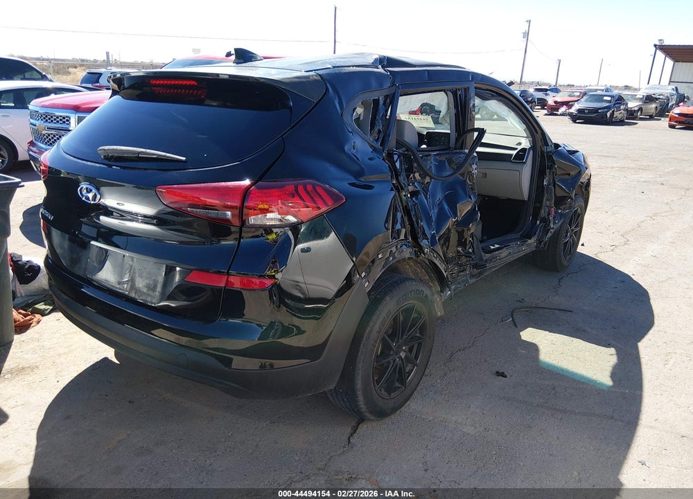 2019 HYUNDAI TUCSON SE VIN: KM8J23A44KU905771
