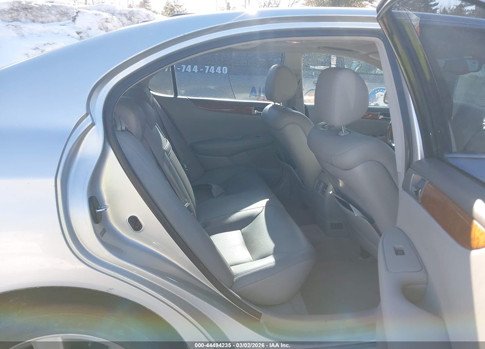 2005 LEXUS ES 330 VIN: JTHBA30G955113586