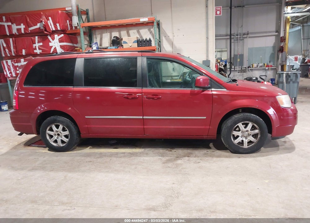 2010 CHRYSLER TOWN & COUNTRY TOURING VIN: 2A4RR5D11AR104365