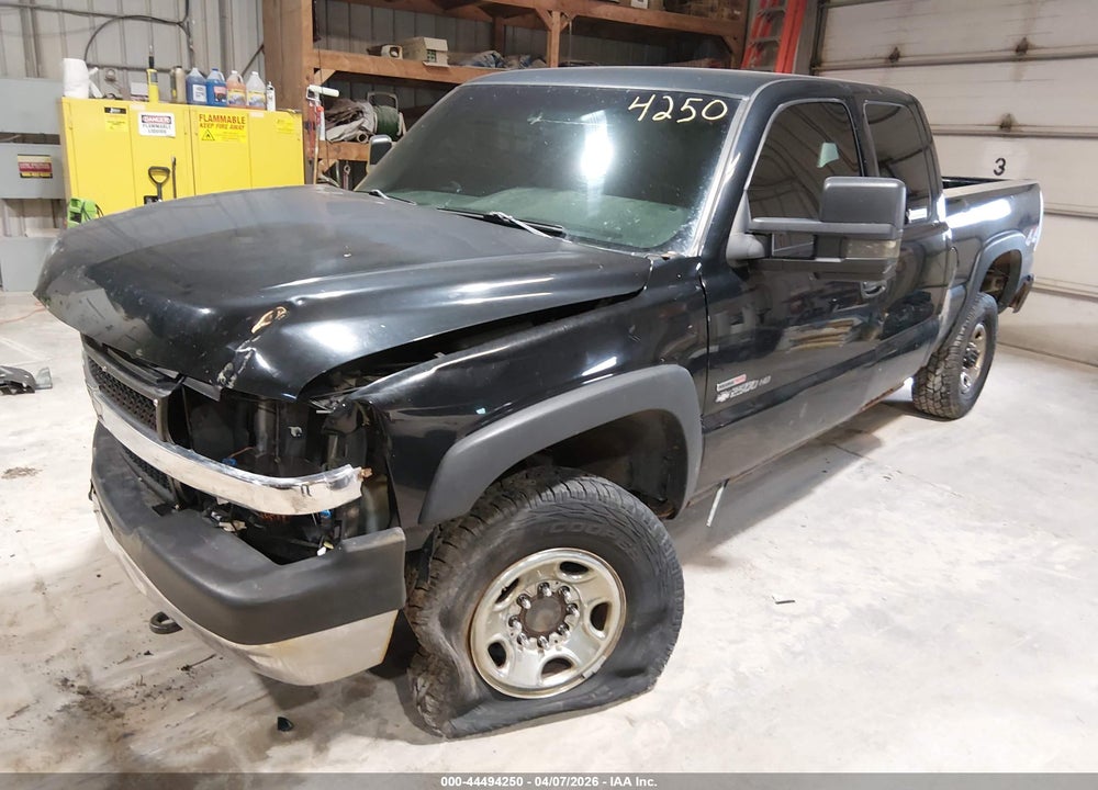 2002 CHEVROLET SILVERADO 2500HD LS VIN: 1GCHK29112E251541