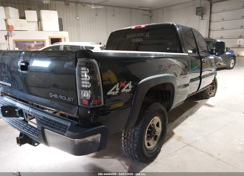2002 CHEVROLET SILVERADO 2500HD LS VIN: 1GCHK29112E251541