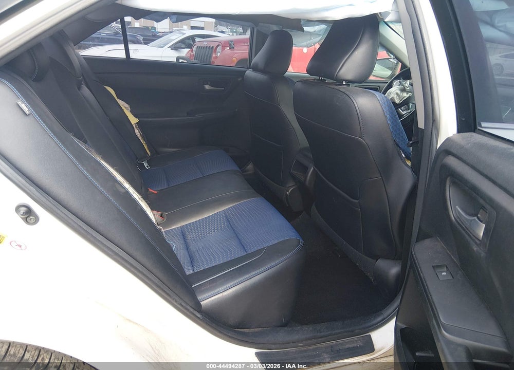 2016 TOYOTA CAMRY SE VIN: 4T1BF1FK1GU180464