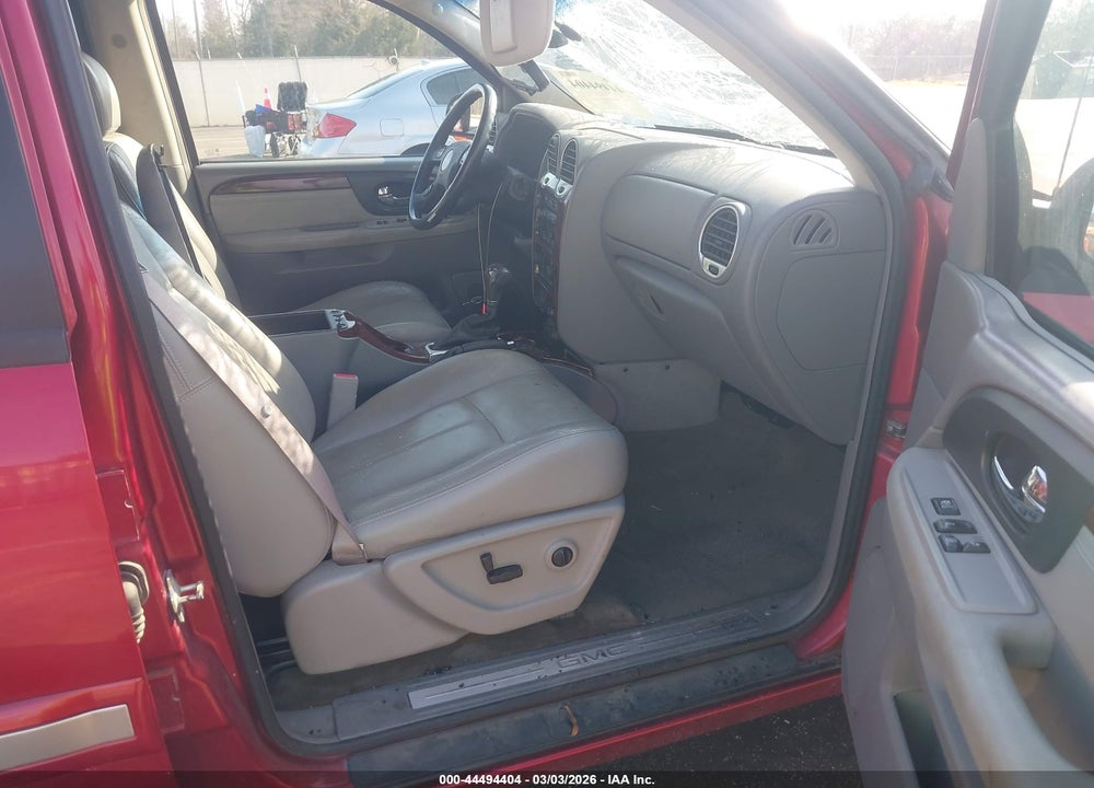 2005 GMC ENVOY XL SLT VIN: 1GKET16M656141659