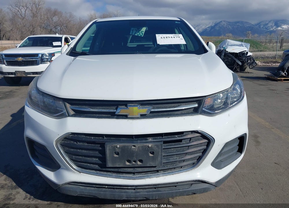 2017 CHEVROLET TRAX LS VIN: 3GNCJNSB3HL244964