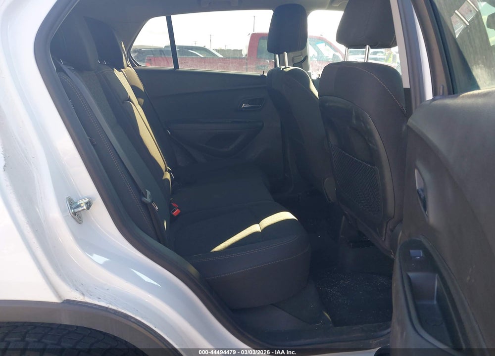 2017 CHEVROLET TRAX LS VIN: 3GNCJNSB3HL244964