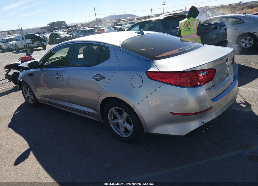 2015 KIA OPTIMA LX VIN: KNAGM4A74F5585583
