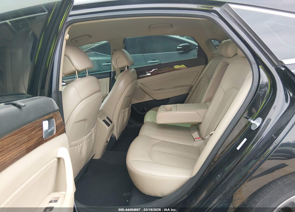 2016 HYUNDAI SONATA HYBRID LIMITED VIN: KMHE34L19GA017629