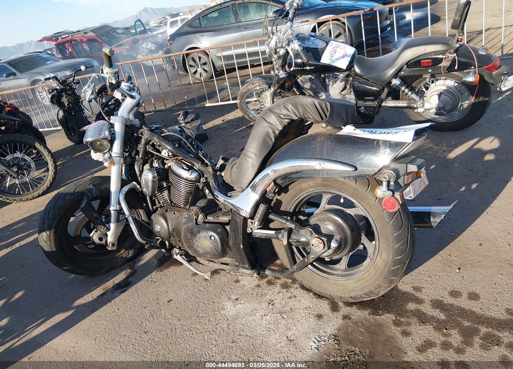 2006 SUZUKI M50 BK5 VIN: JS1VS56A662101256