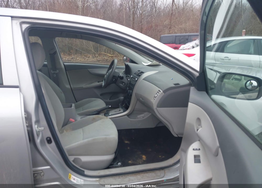 2010 TOYOTA COROLLA LE VIN: 1NXBU4EE8AZ338289