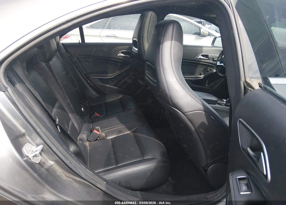 2014 MERCEDES-BENZ CLA 250 VIN: WDDSJ4EB9EN031013