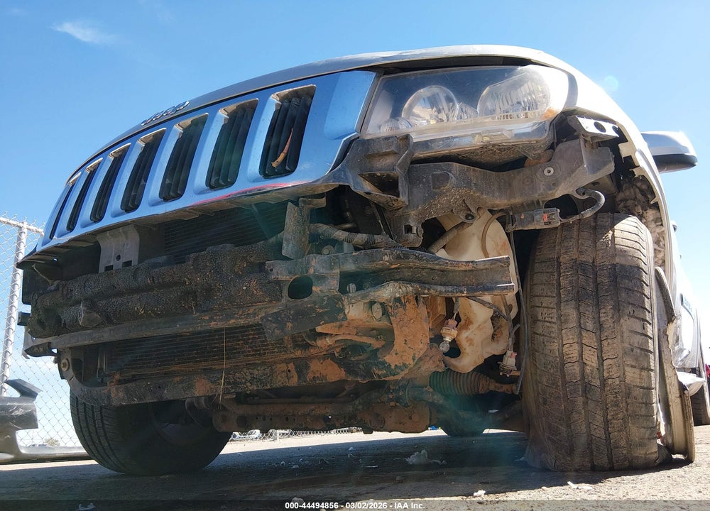 2011 JEEP GRAND CHEROKEE LAREDO VIN: 1J4RR4GT1BC523107