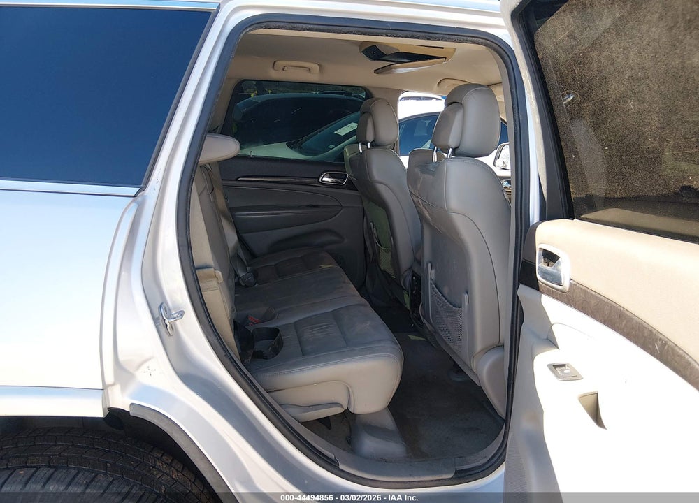 2011 JEEP GRAND CHEROKEE LAREDO VIN: 1J4RR4GT1BC523107