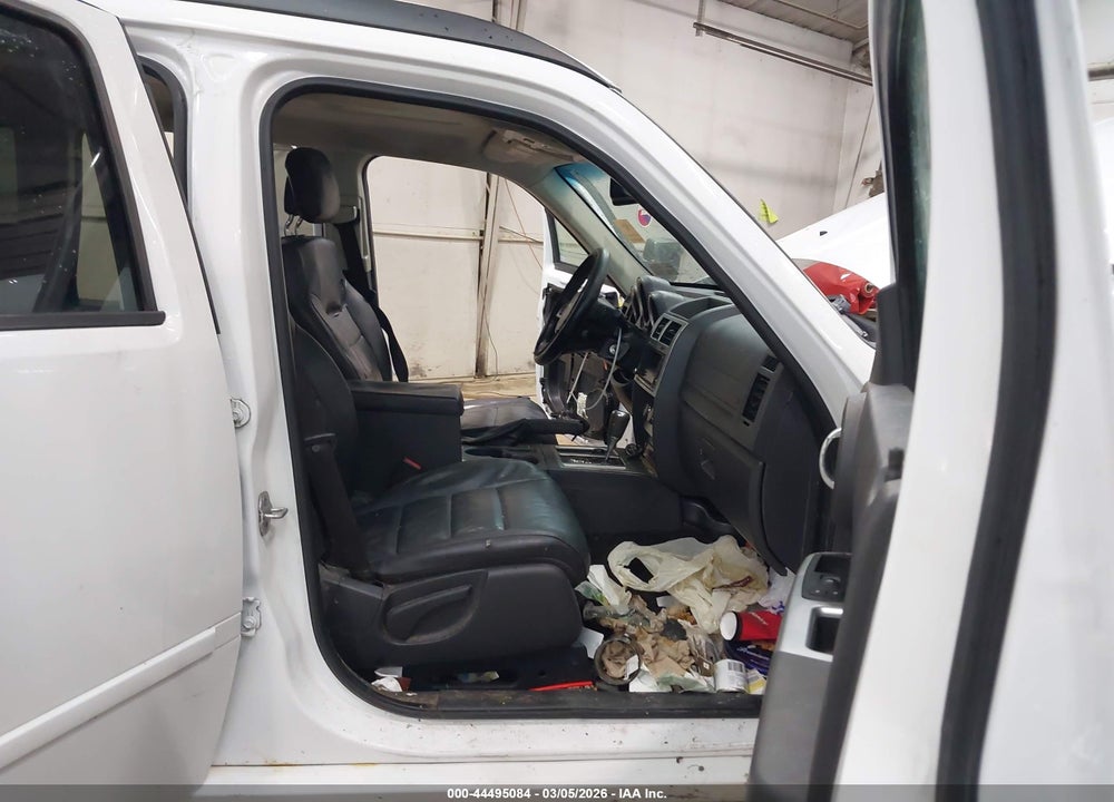 2011 DODGE NITRO SHOCK VIN: 1D4PU7GX8BW542044