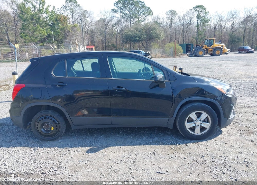 2019 CHEVROLET TRAX LS VIN: 3GNCJKSB8KL368668
