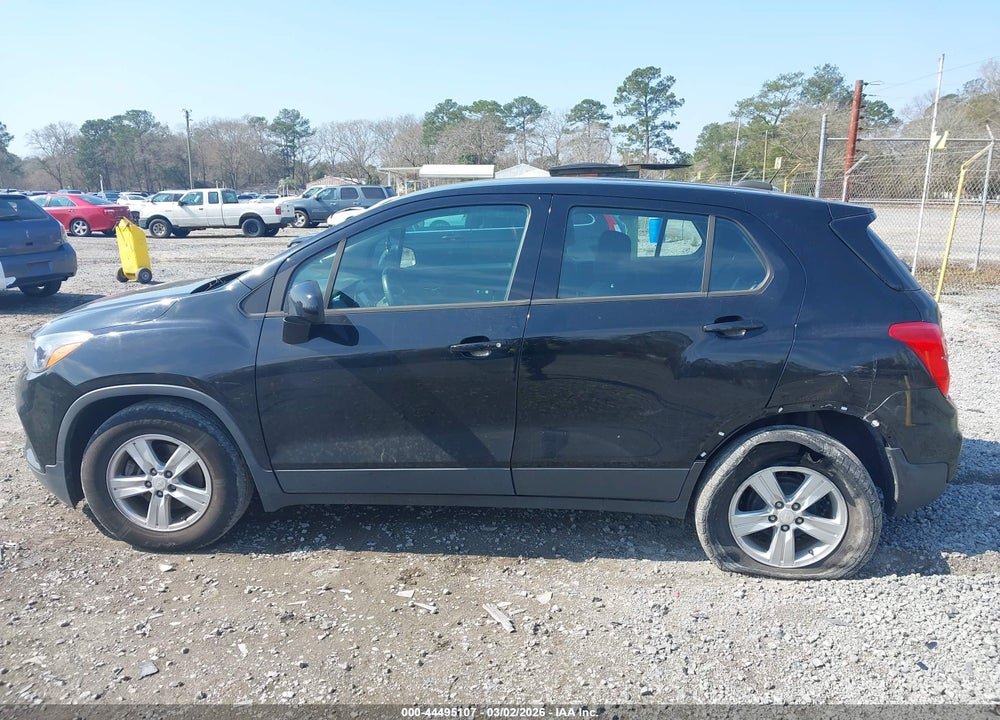 2019 CHEVROLET TRAX LS VIN: 3GNCJKSB8KL368668