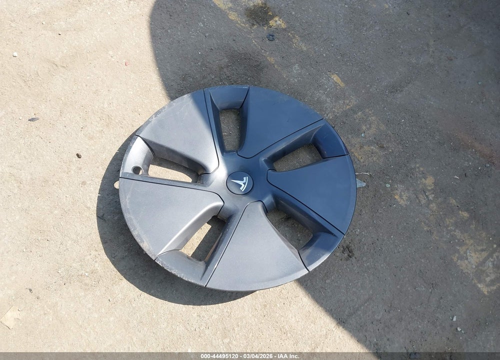 2023 TESLA MODEL 3 LONG RANGE DUAL MOTOR ALL-WHEEL DRIVE VIN: 5YJ3E1EB9PF634076