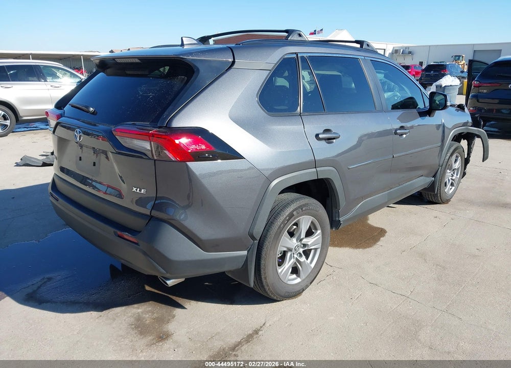 2024 TOYOTA RAV4 XLE VIN: 2T3W1RFV1RW337770