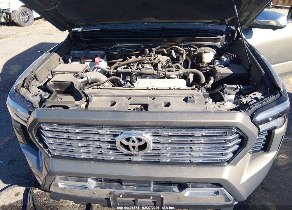 2025 TOYOTA TACOMA LIMITED VIN: 3TMLB5JN1SM128620
