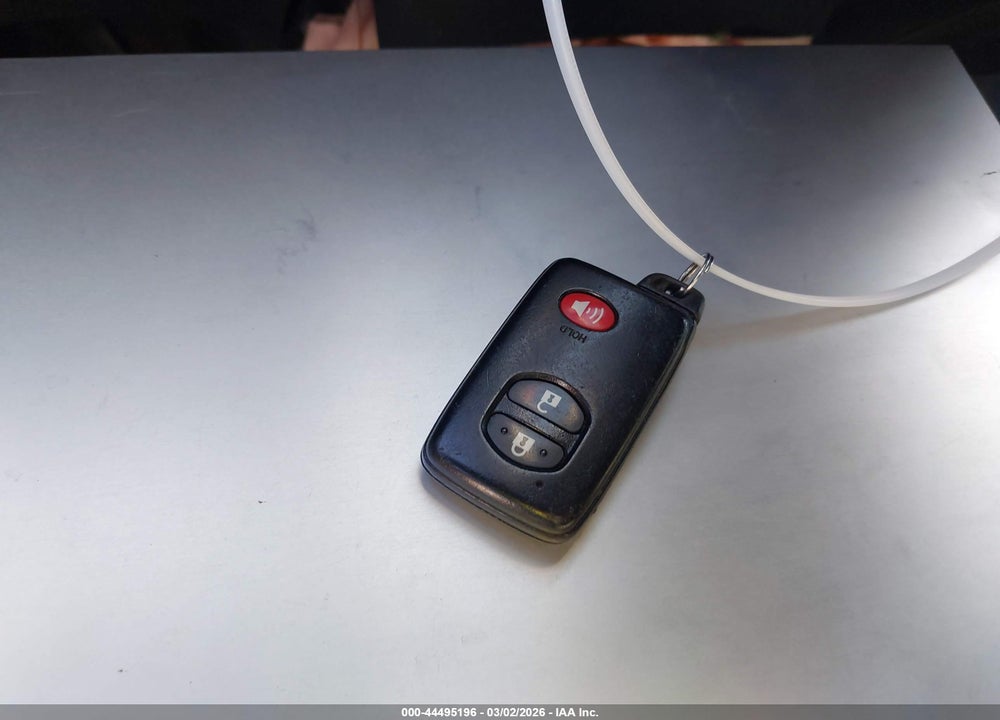 2015 TOYOTA PRIUS TWO VIN: JTDKN3DU4F0398606