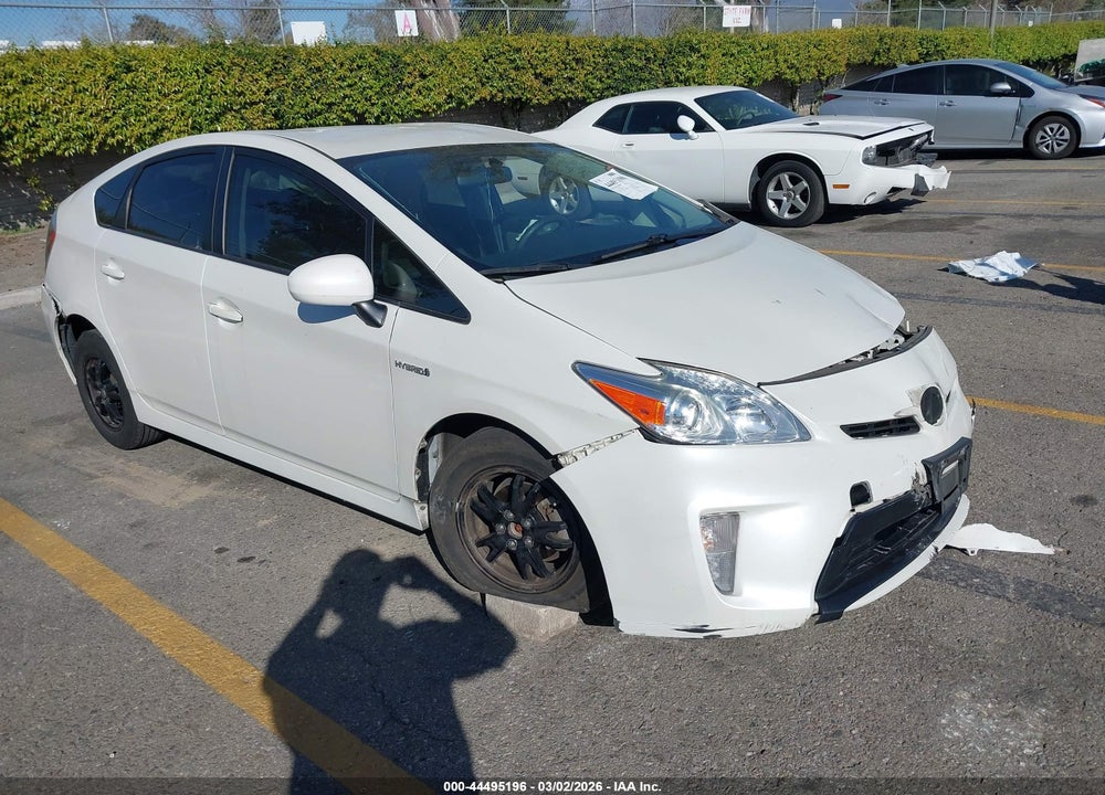 2015 TOYOTA PRIUS TWO VIN: JTDKN3DU4F0398606
