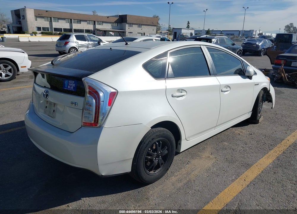 2015 TOYOTA PRIUS TWO VIN: JTDKN3DU4F0398606