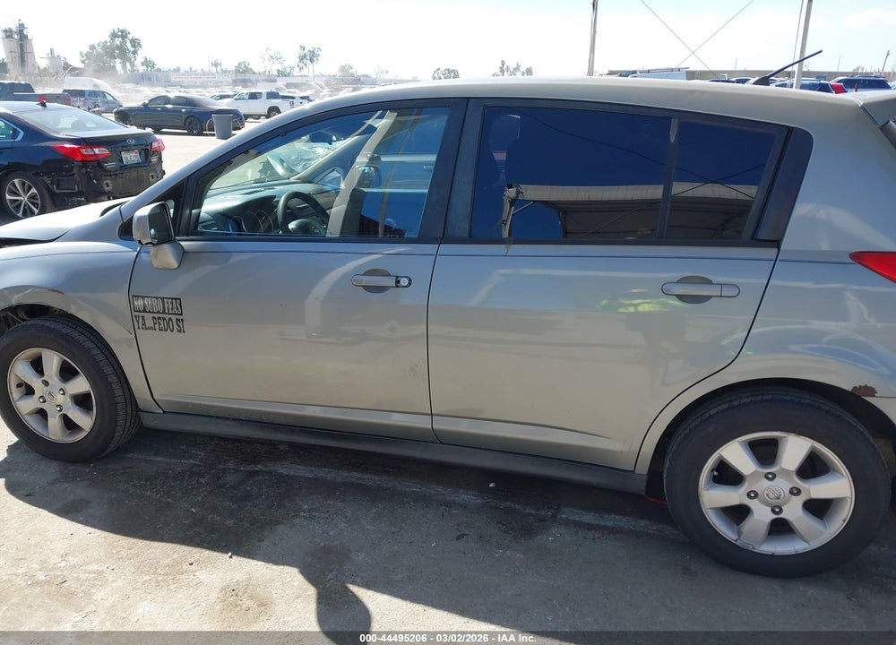 2008 NISSAN VERSA 1.8SL VIN: 3N1BC13E58L368351
