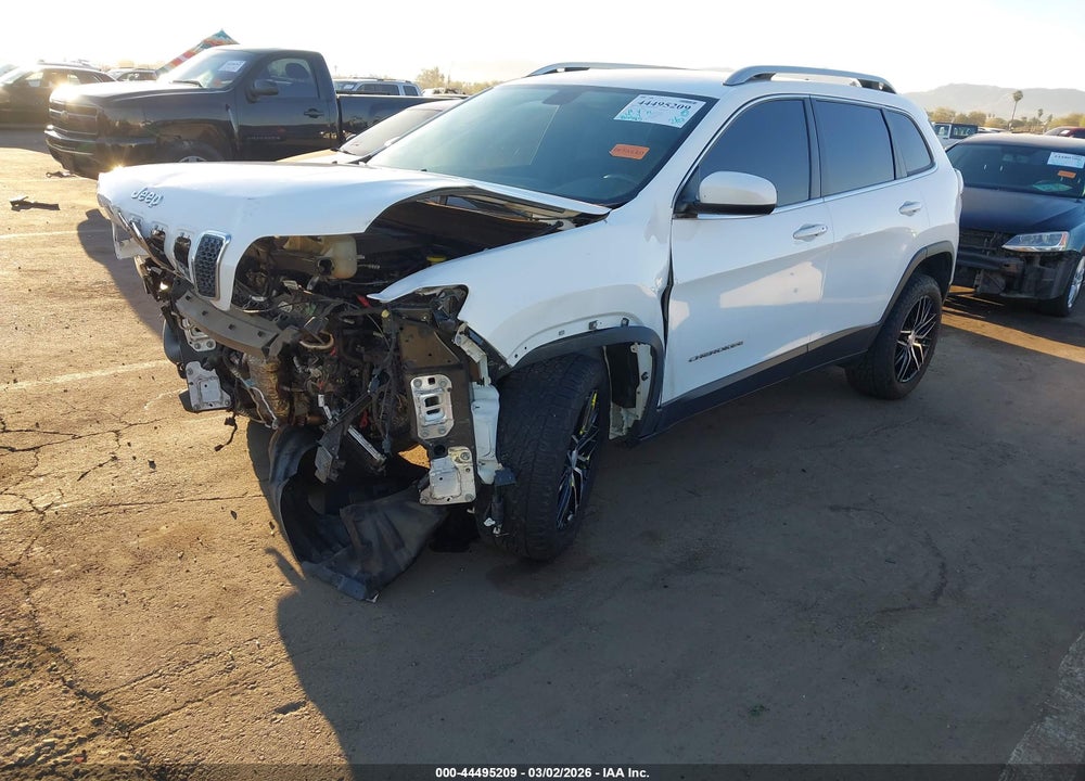 2019 JEEP CHEROKEE LATITUDE PLUS FWD VIN: 1C4PJLLXXKD129073