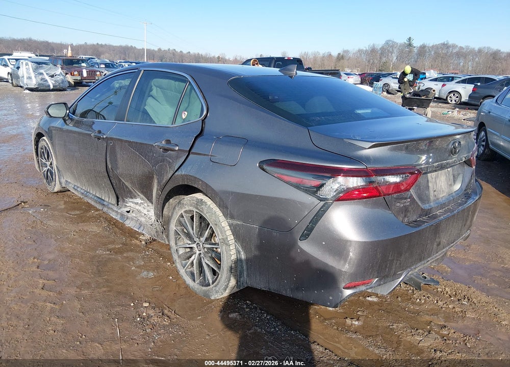 2024 TOYOTA CAMRY SE VIN: 4T1G11BKXRU114315