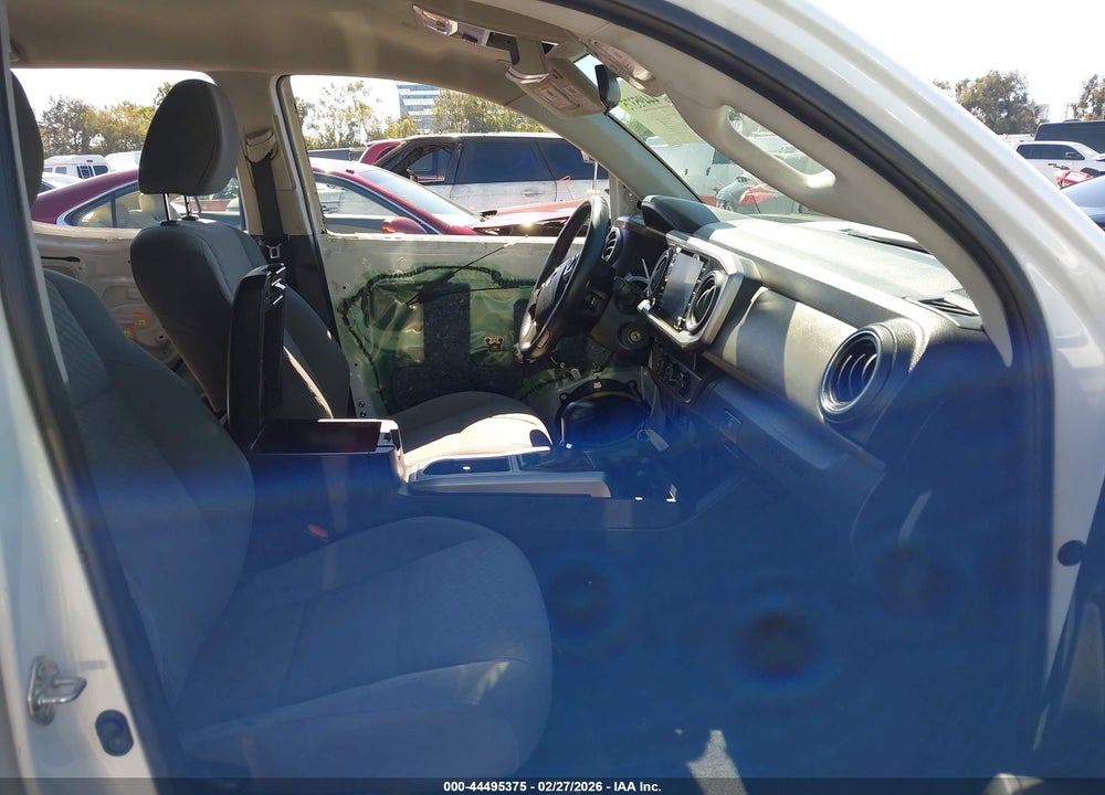2020 TOYOTA TACOMA SR5 VIN: 5TFAX5GN8LX166809