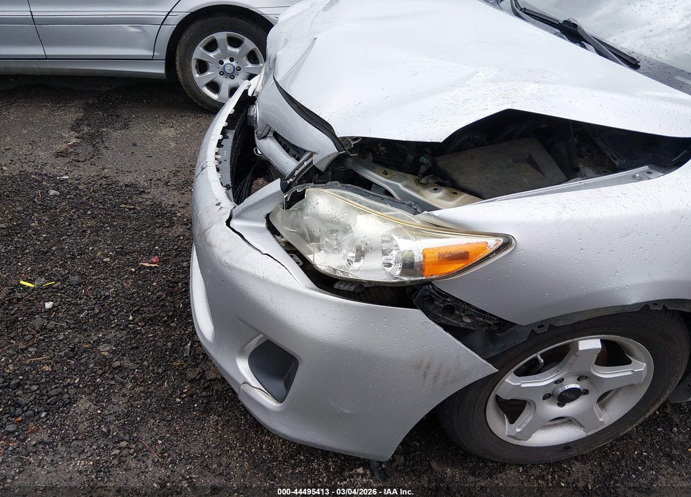 2011 TOYOTA COROLLA LE VIN: JTDBU4EE4B9167209