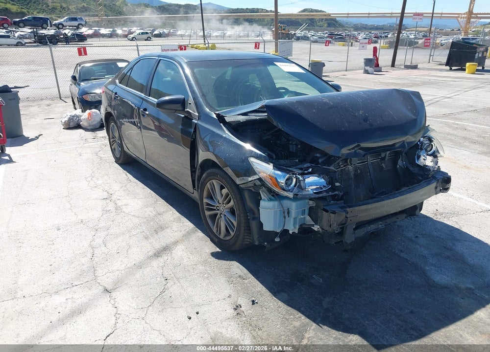 2015 TOYOTA CAMRY SE VIN: 4T1BF1FK5FU499932
