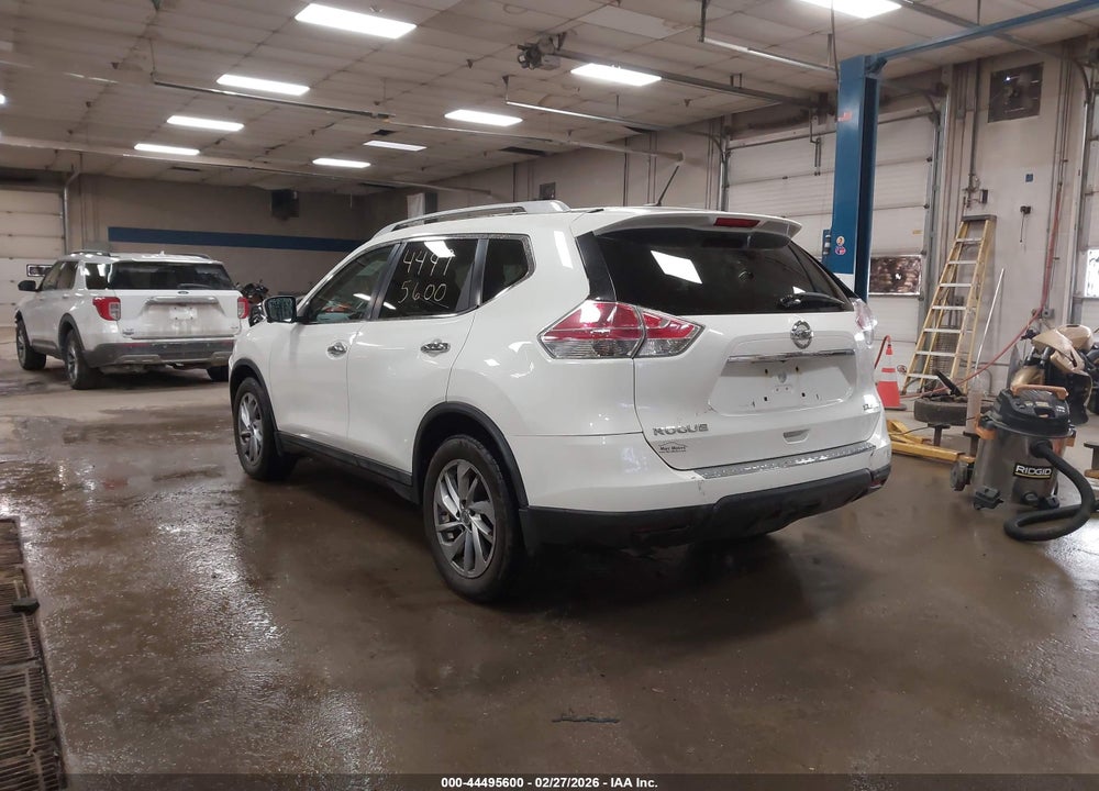 2015 NISSAN ROGUE SL VIN: 5N1AT2MV2FC773570