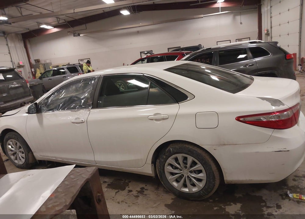 2015 TOYOTA CAMRY LE VIN: 4T4BF1FKXFR499317