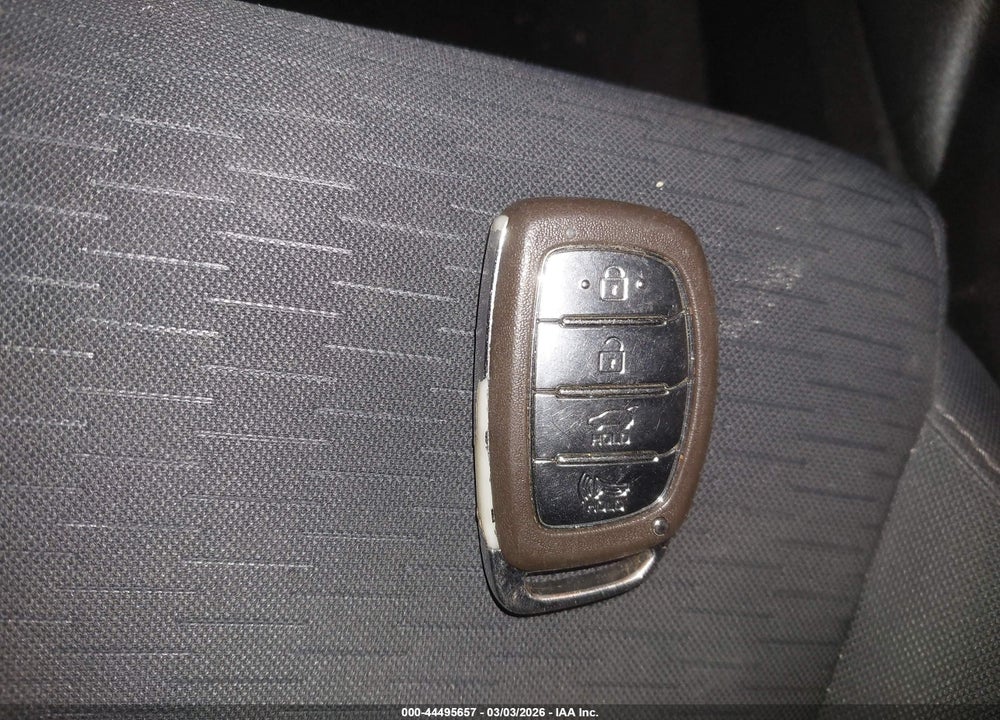 2019 HYUNDAI TUCSON SPORT VIN: KM8J3CALXKU929951