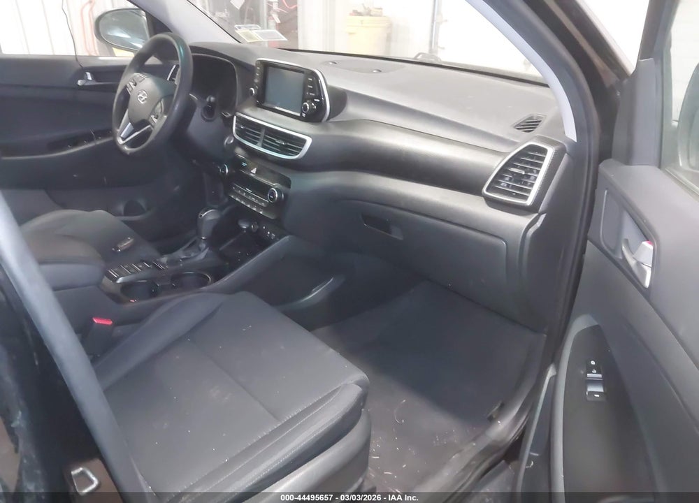 2019 HYUNDAI TUCSON SPORT VIN: KM8J3CALXKU929951