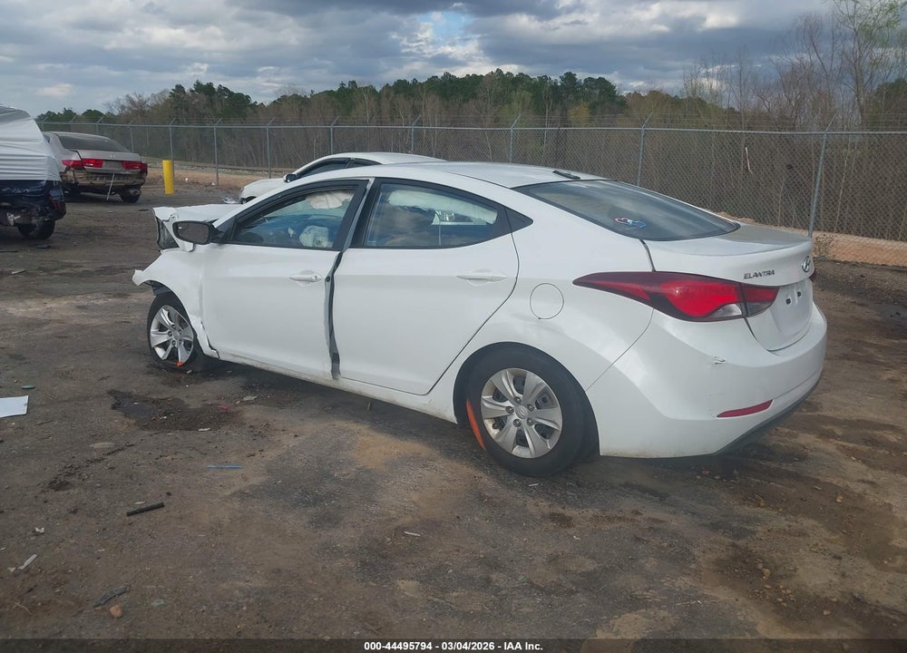 2016 HYUNDAI ELANTRA SE VIN: 5NPDH4AE9GH771386