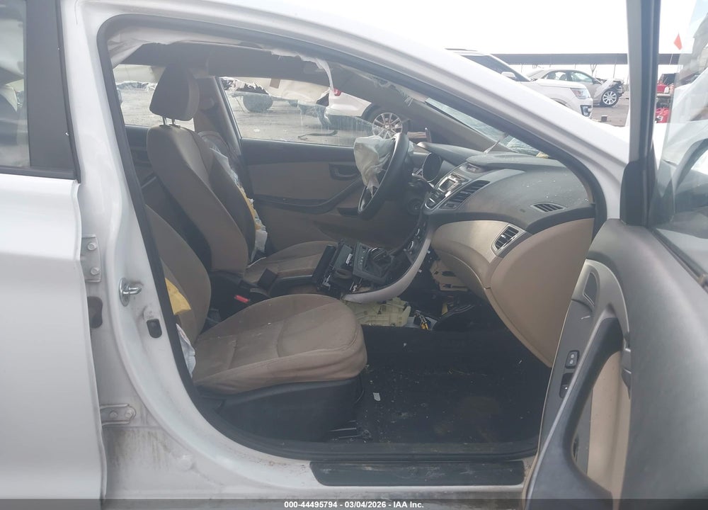 2016 HYUNDAI ELANTRA SE VIN: 5NPDH4AE9GH771386