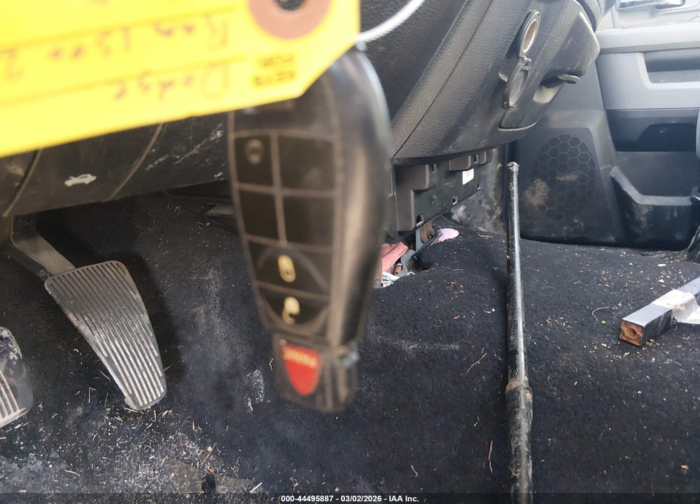 2014 RAM 1500 EXPRESS VIN: 3C6JR6AT2EG174328