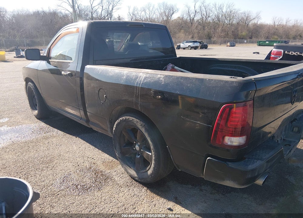 2014 RAM 1500 EXPRESS VIN: 3C6JR6AT2EG174328