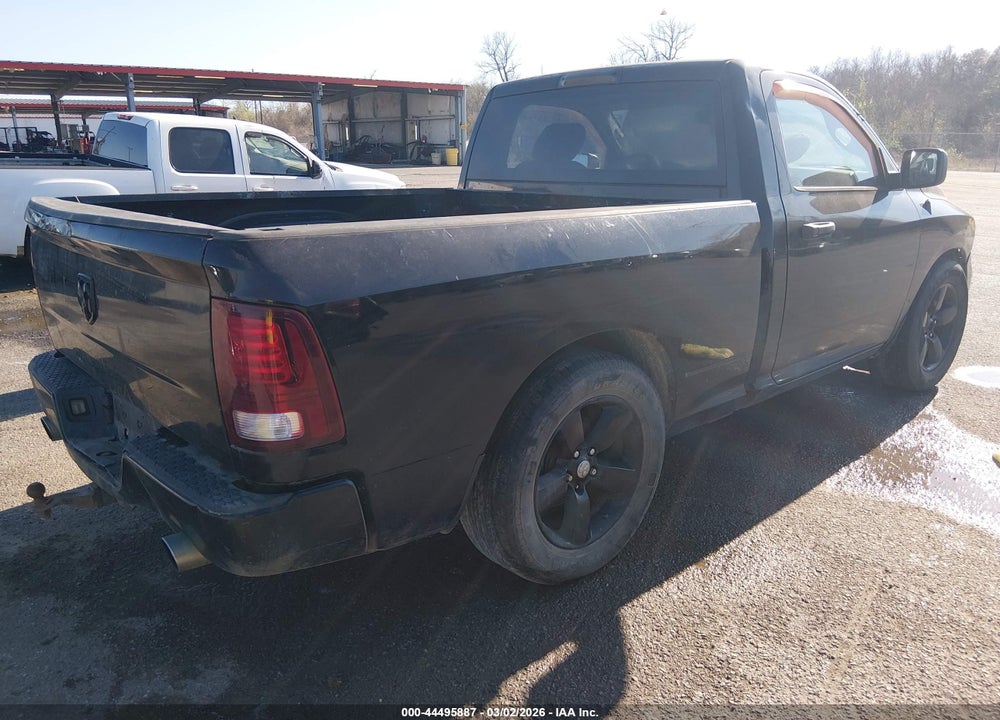 2014 RAM 1500 EXPRESS VIN: 3C6JR6AT2EG174328